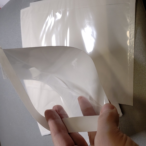 20 Adhesive shipping labels - Picture 3 of 3